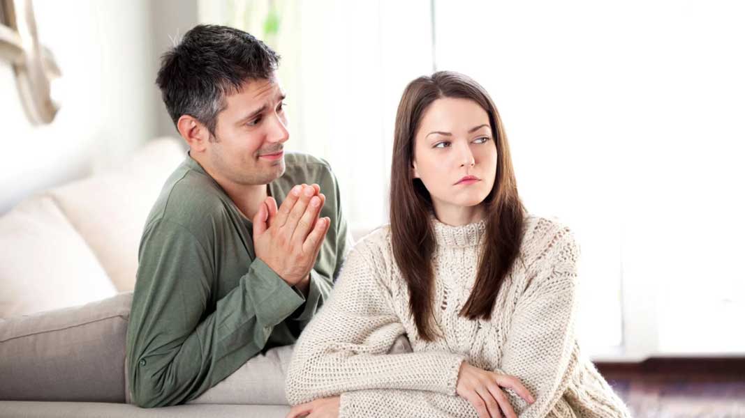آیا عذرخواهی کردن در رابطه زناشویی موجب عادت می شود؟